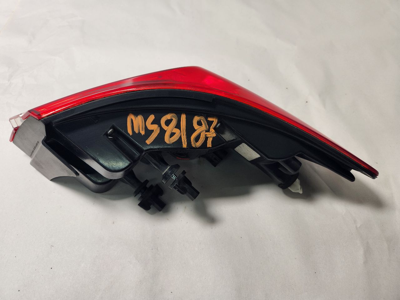 2012 CHRYSLER 200 6 cyl Gas Flex Fuel 3.6 Left TAIL LAMP - 381407 — photo 6