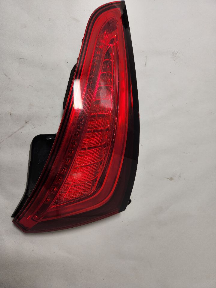 2014 AUDI Q5 6cyl Supercharged 3.0 Left TAIL LAMP - 381907 — photo 1