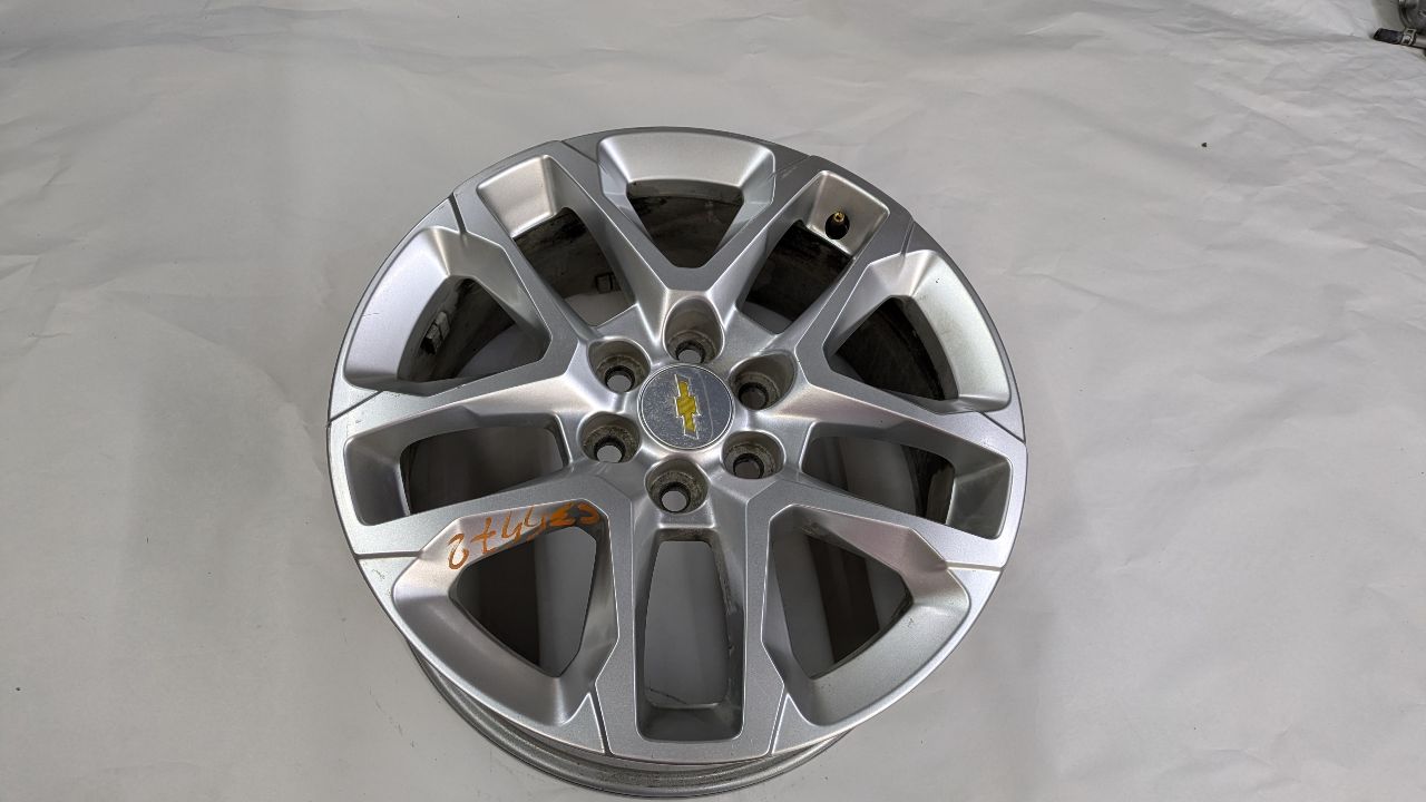 2021 CHEVROLET TRAVERSE 3.6L 6cyl Gasoline VVT WHEEL - 382153