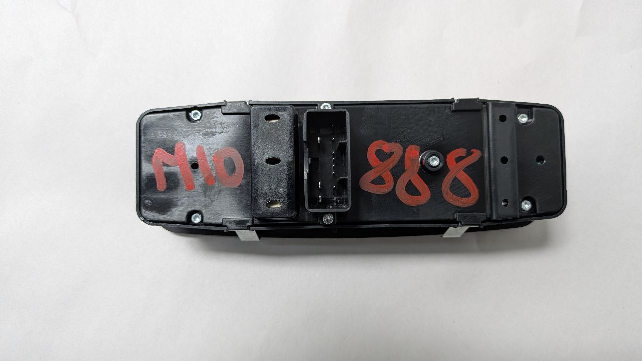 2019 JEEP CHEROKEE 3.2L 6cyl VVT Left Front Door Switch - 382277