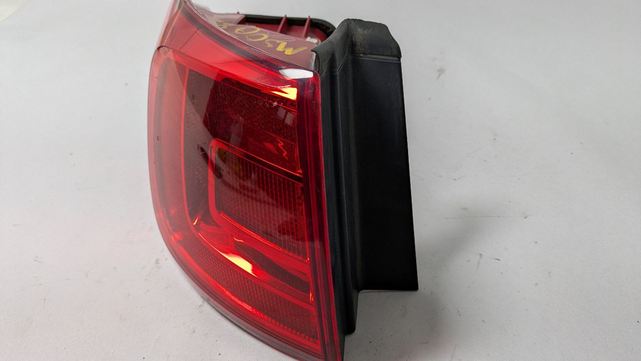 2014 VOLKSWAGEN JETTA 4cyl Gasoline 2.0 Left TAIL LAMP - 382405