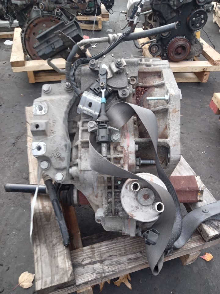 2014 VOLKSWAGEN JETTA 4cyl Gasoline 2.0 Transmiss,Transaxle - 382408 — photo 5