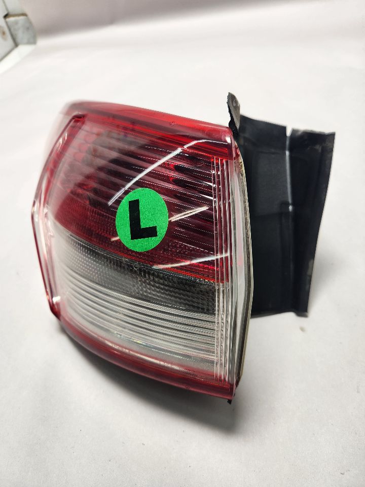 2015 FORD ESCAPE 4cyl 1.6 EcoBoost Left TAIL LAMP - 382533 — photo 1