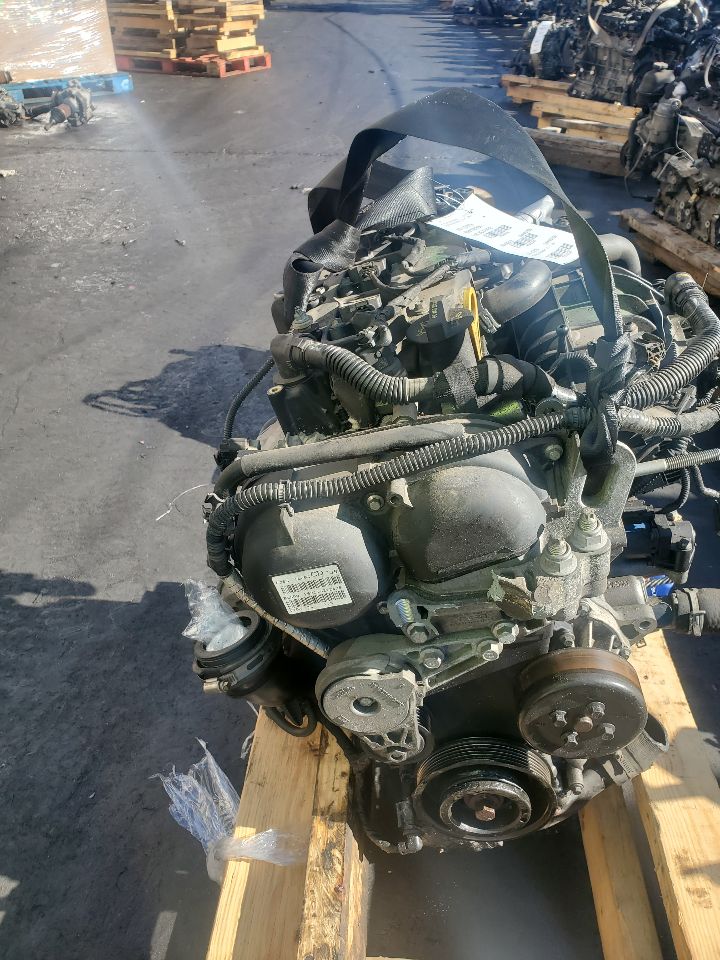 2015 FORD ESCAPE 4cyl 1.6 EcoBoost ENGINE ASSEMBLY - 382540 — photo 2