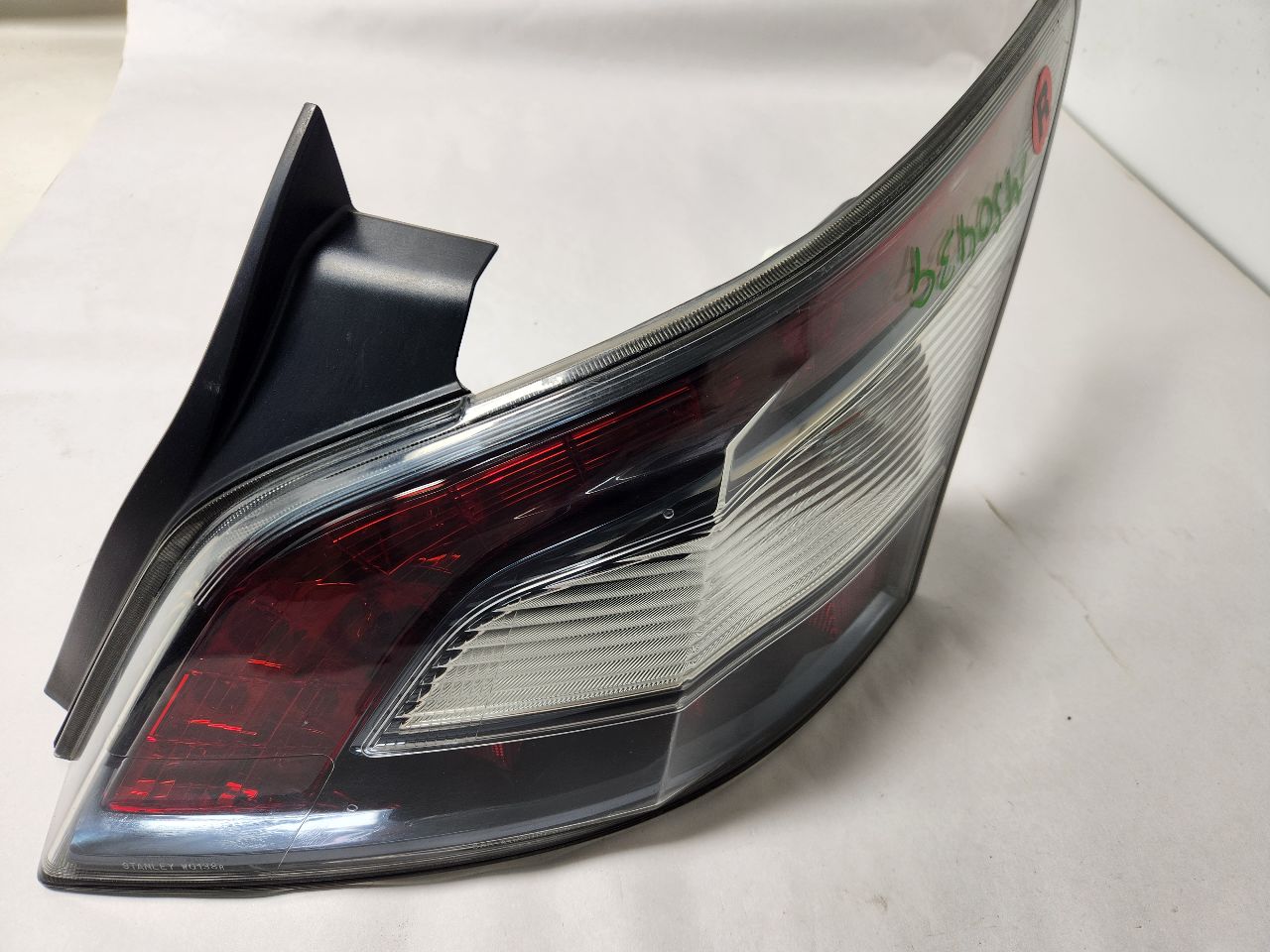 2013 NISSAN MAXIMA 6cyl Gasoline 3.5 Right TAIL LAMP - 382590