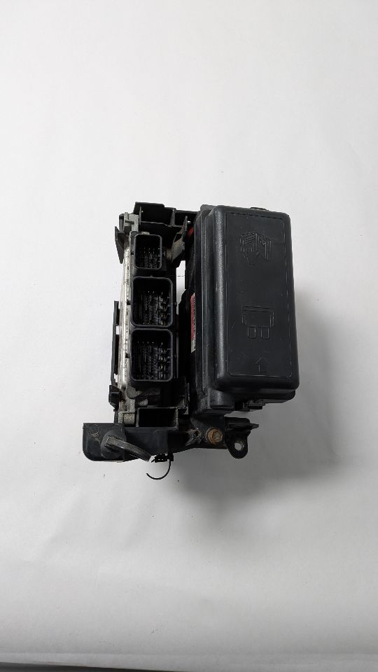 2011 MINI COOPER CLUBMAN 4cyl Gasoline 1.6 DOHC Fuse Box, Engine - 382803