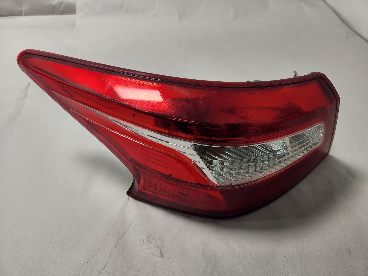 2017 NISSAN SENTRA 1.8L 4cyl Gasoline VVT Left TAIL LAMP - 382966