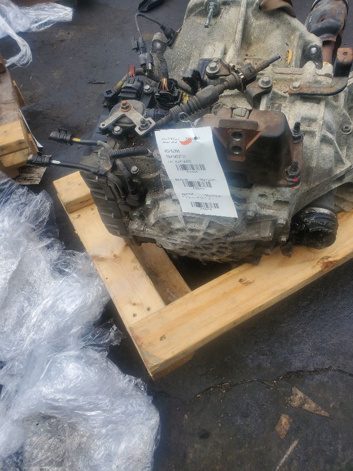 2014 KIA CADENZA 6cyl Gasoline 3.3 Transmiss,Transaxle - 383005 — photo 2