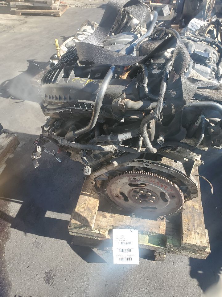 2012 DODGE CARAVAN 6cyl Gasoline 3.6 ENGINE ASSEMBLY - 383158
