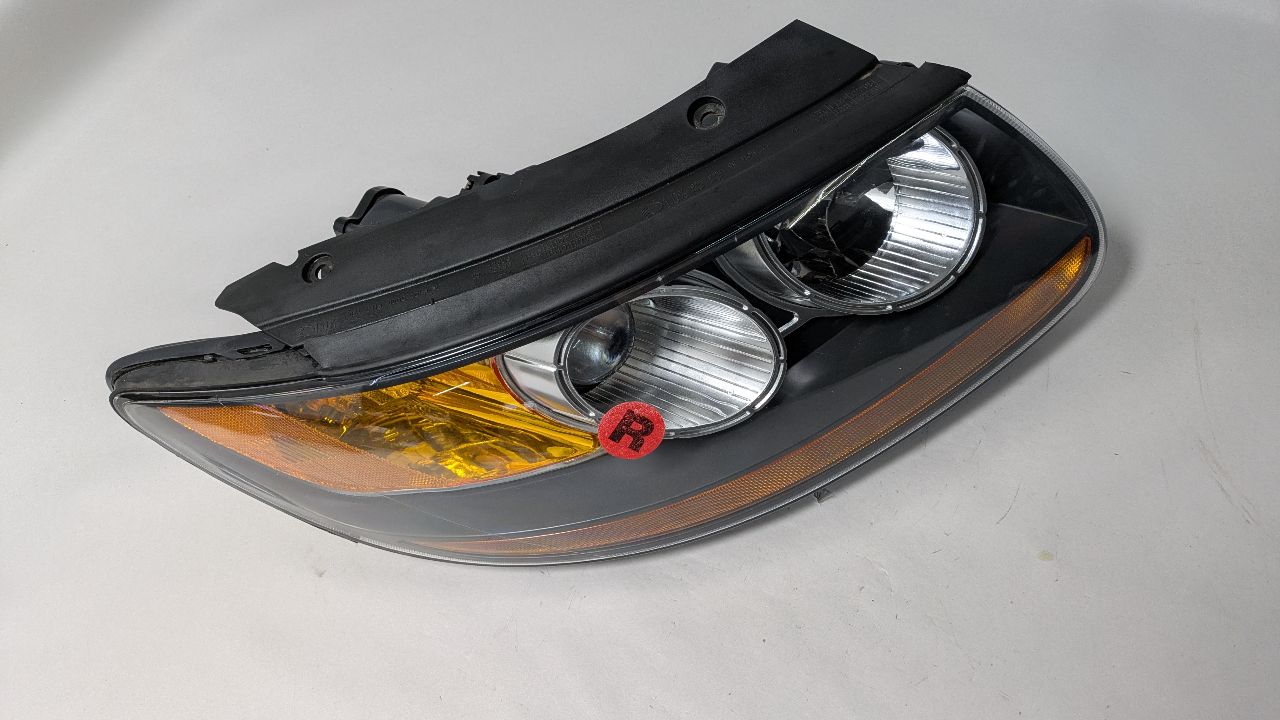 2011 HYUNDAI SANTA FE 4cyl Gasoline 2.4 Right HEADLAMP ASSEMBLY - 383289