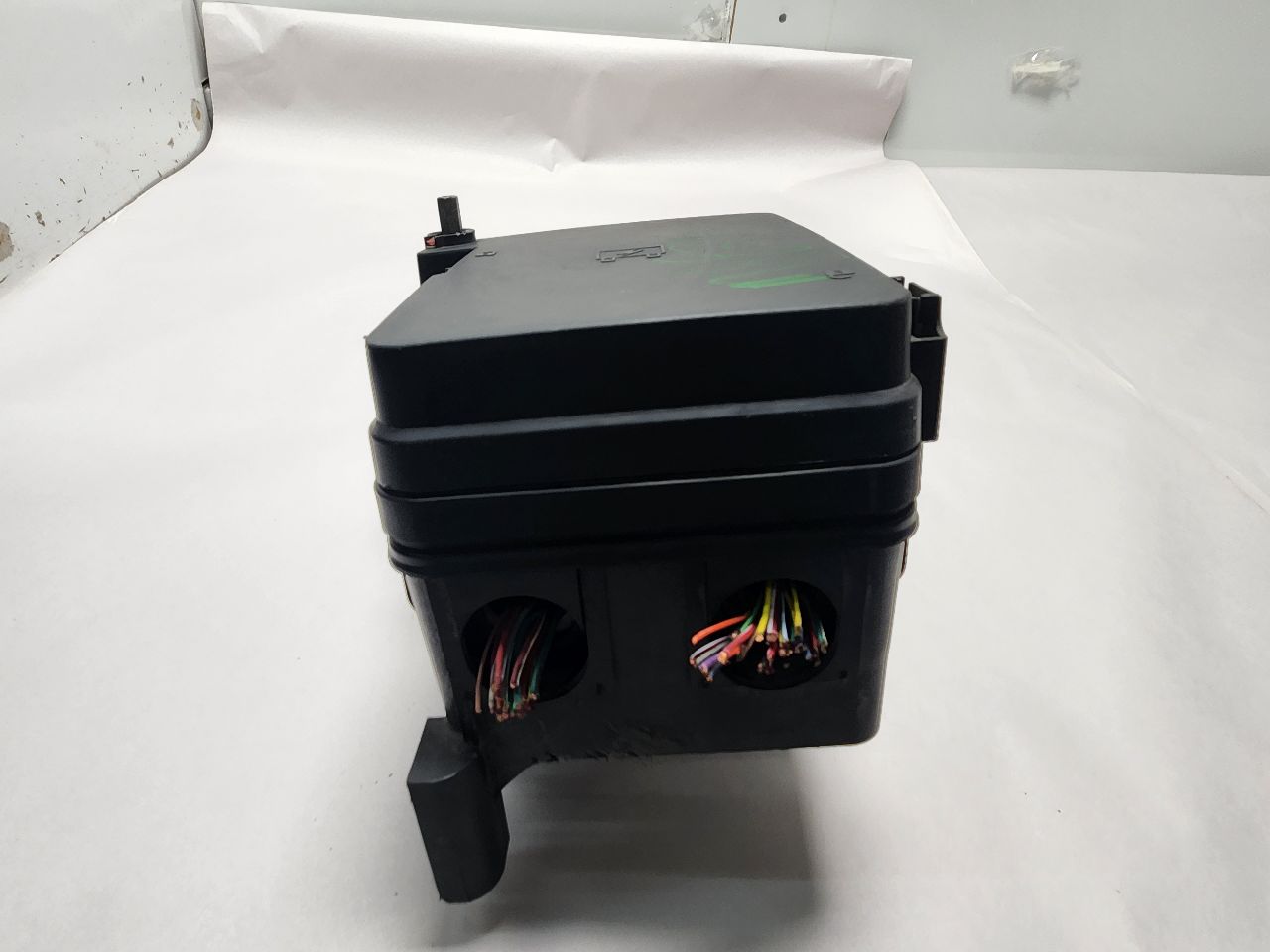 2015 GMC TERRAIN 4cyl Gasoline 2.4 Fuse Box, Engine - 383530 — photo 5