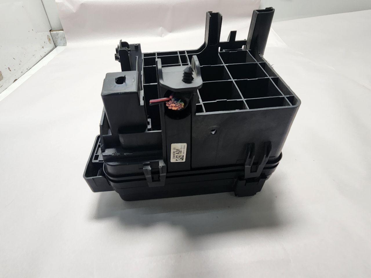 2015 GMC TERRAIN 4cyl Gasoline 2.4 Fuse Box, Engine - 383530 — photo 8
