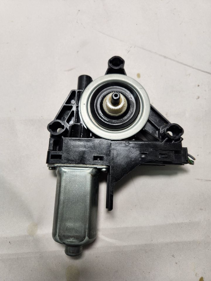2013 VOLVO 60 SERIES 5cyl Gasoline Turbo 2.5 Right POWER WINDOW MOTOR - 383606