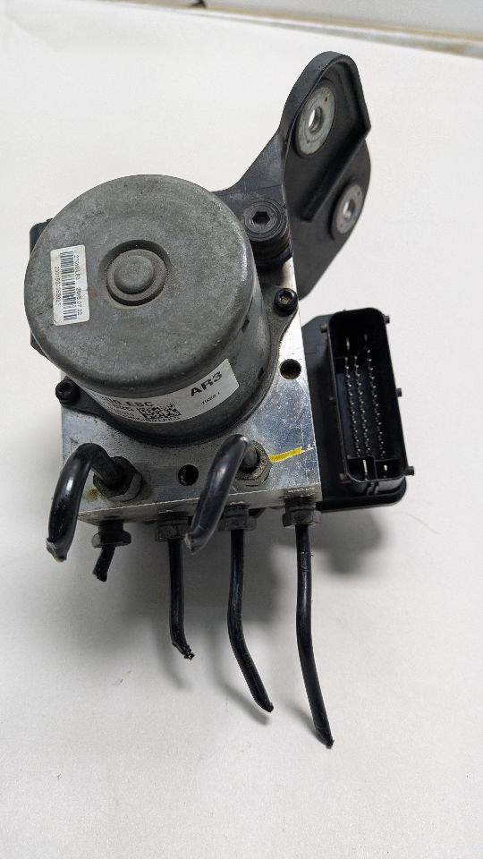 2016 CHEVROLET SONIC 4cyl Gasoline 1.8 Anti-lock Brake Pts - 383692