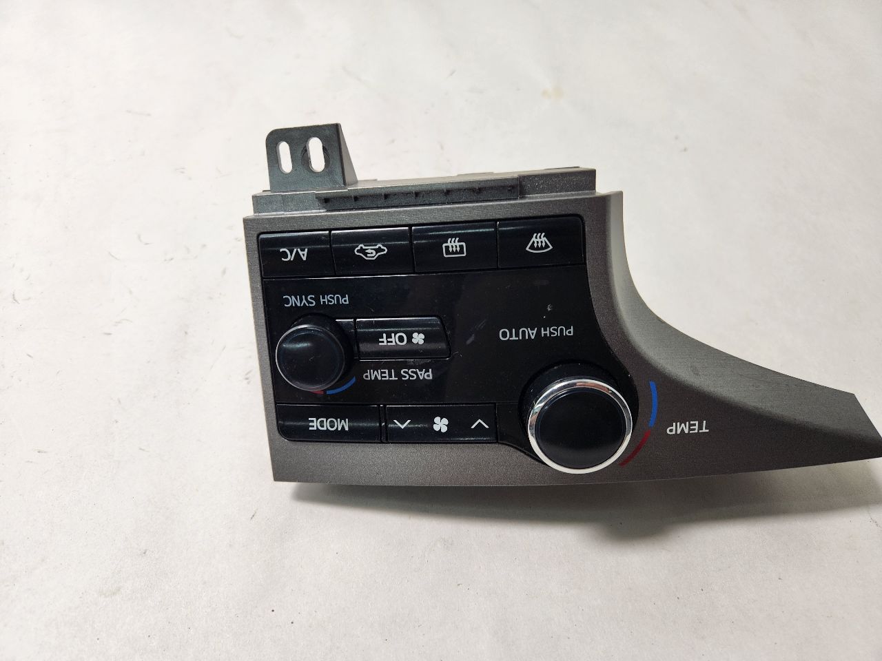 2014 TOYOTA VENZA 4cyl Gasoline 2.7 TEMP CONTROL - 383897 — photo 6