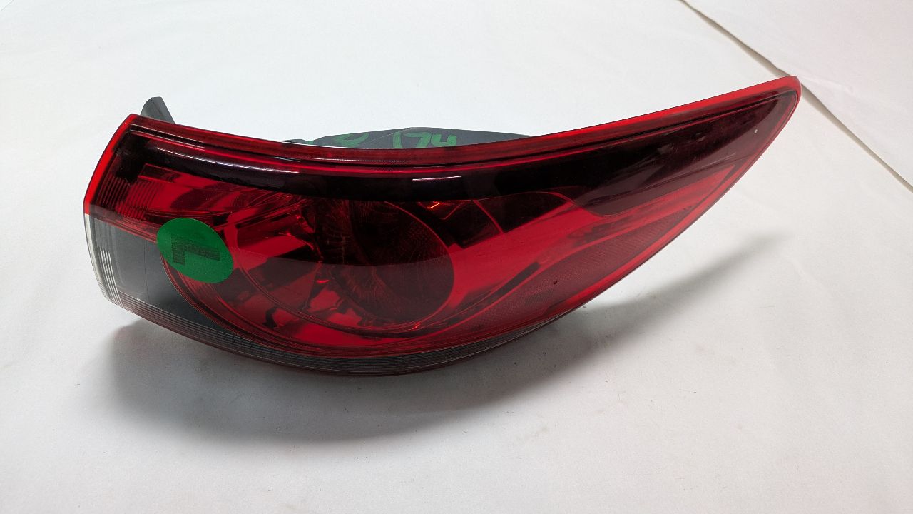 2015 MAZDA 6 4cyl Gasoline 2.5 DOHC Right TAIL LAMP - 384038