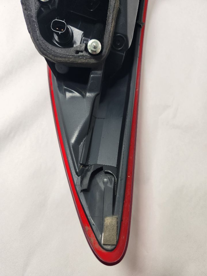 2015 MAZDA 6 4cyl Gasoline 2.5 DOHC Left TAIL LAMP - 384040 — photo 5