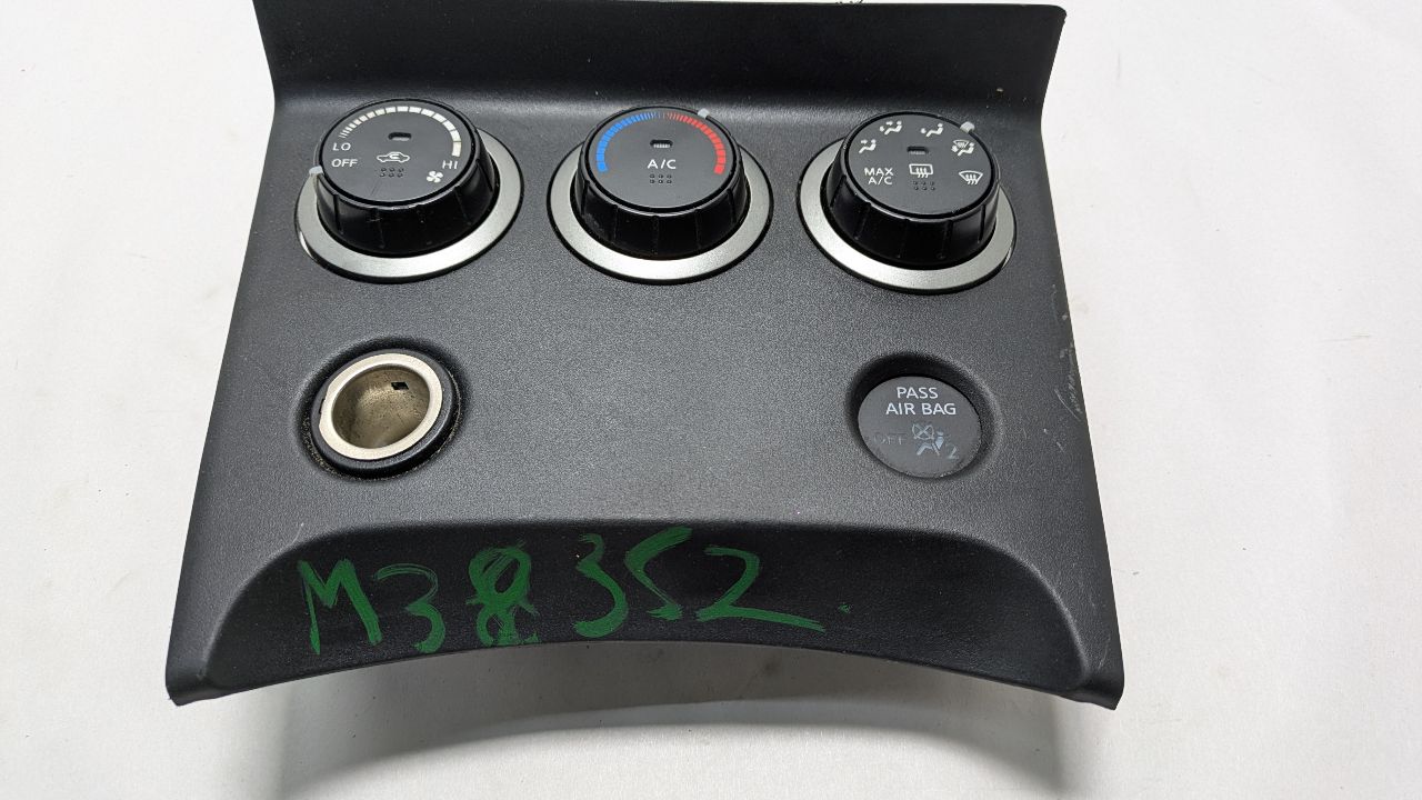 2013 NISSAN ROGUE 4cyl Gasoline 2.5 DOHC TEMP CONTROL - 384071