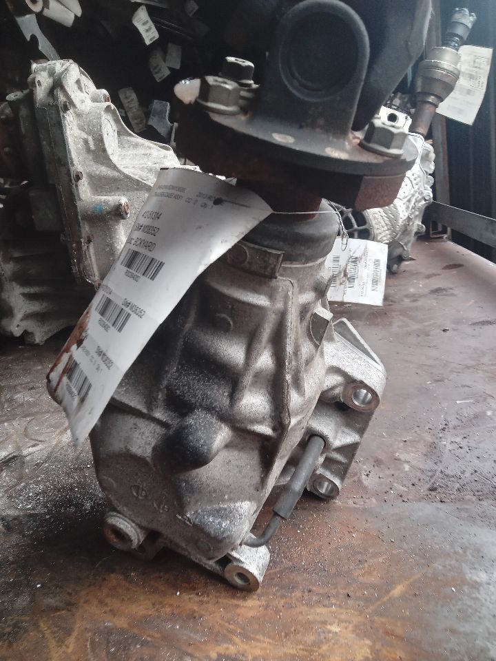 2013 NISSAN ROGUE 4cyl Gasoline 2.5 DOHC TRANSFER CASE ASSY - 384082