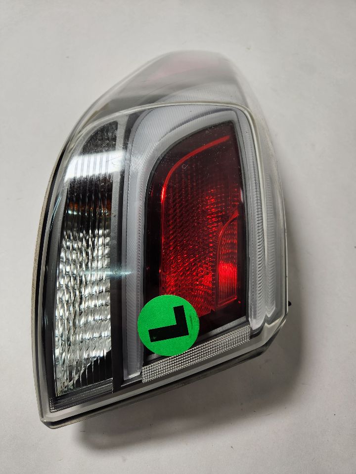 2016 HYUNDAI SONATA 4cyl Electric 2.0 Left TAIL LAMP - 384093 — photo 2