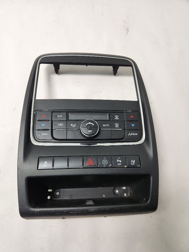 2012 DODGE DURANGO 6cyl Gasoline 3.6 TEMP CONTROL - 384145 — photo 1