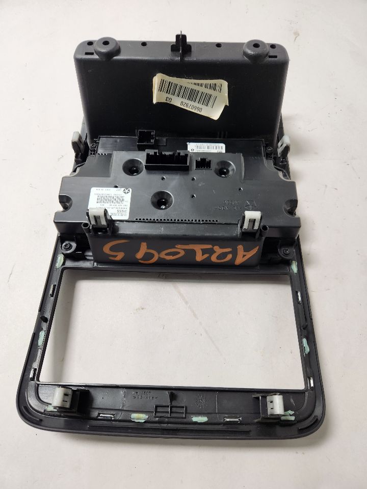 2012 DODGE DURANGO 6cyl Gasoline 3.6 TEMP CONTROL - 384145 — photo 3