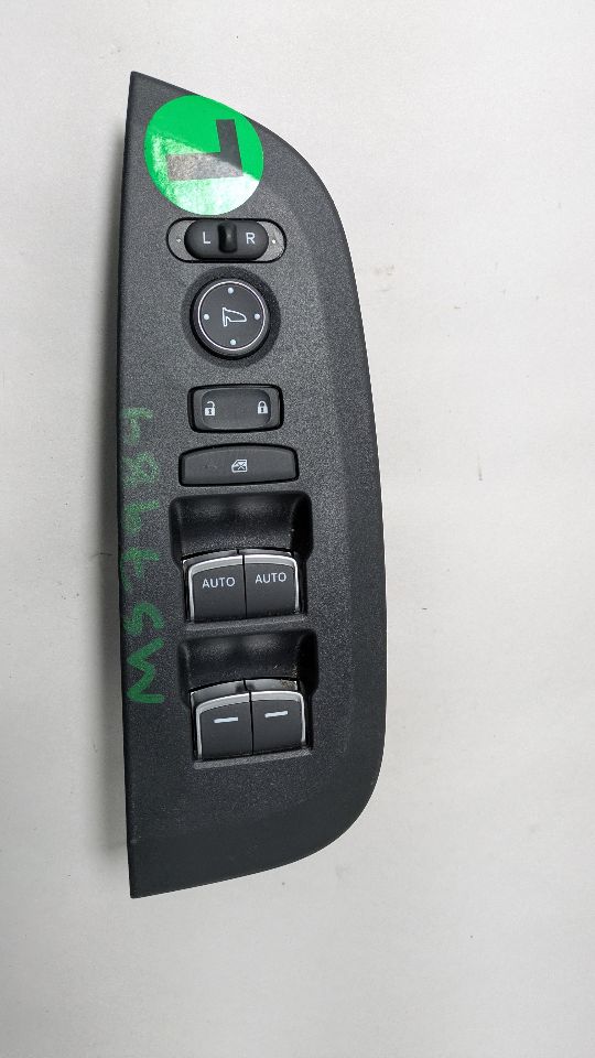 2025 HONDA HR-V 2.0L 4cyl Gasoline Left Front Door Switch - 384286