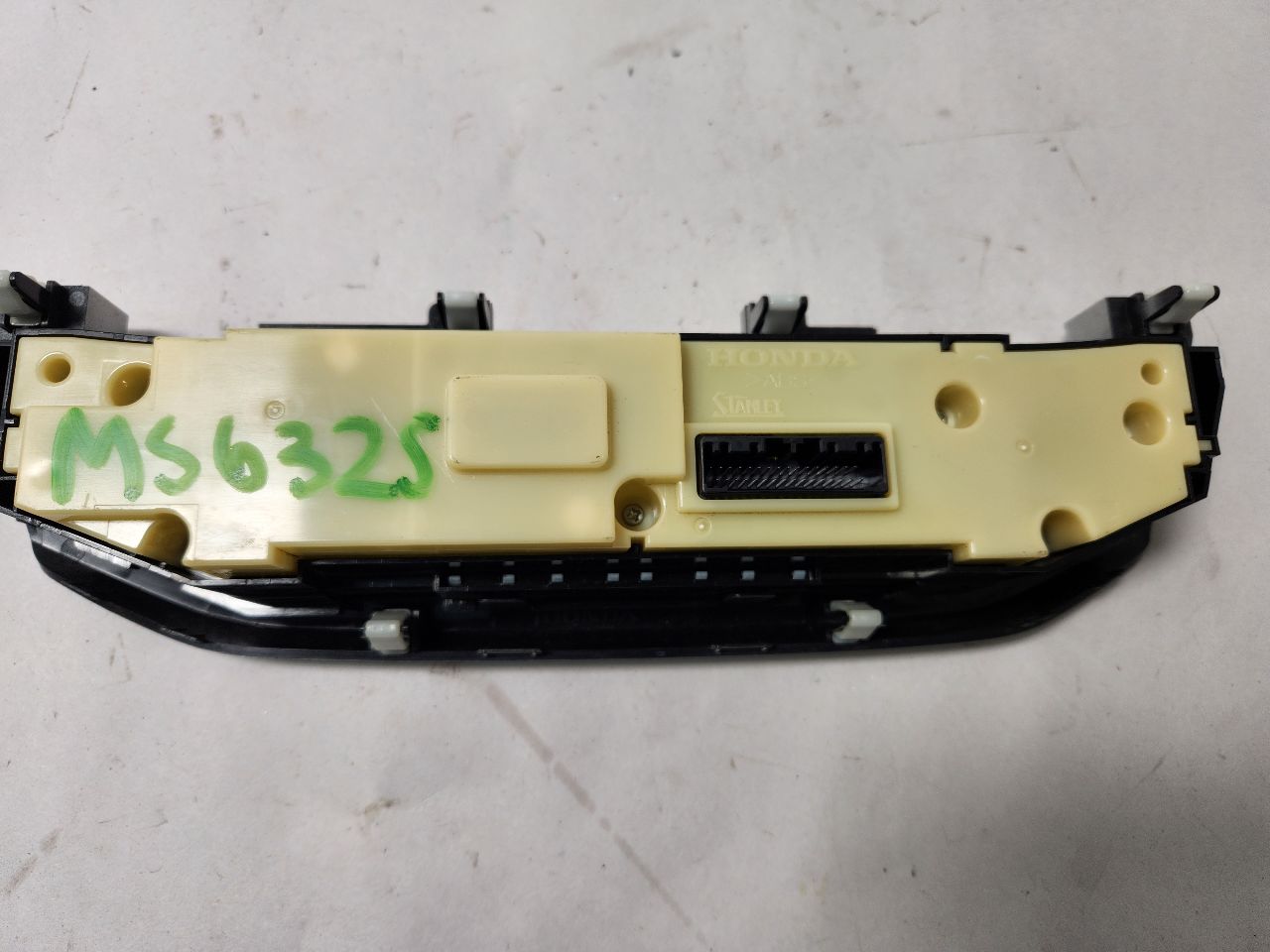 2015 HONDA ACCORD 4cyl Gasoline 2.4 TEMP CONTROL - 384419 — photo 3