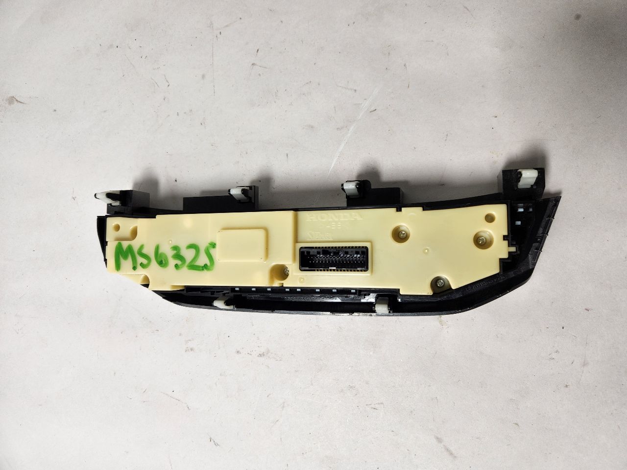 2015 HONDA ACCORD 4cyl Gasoline 2.4 TEMP CONTROL - 384419 — photo 8