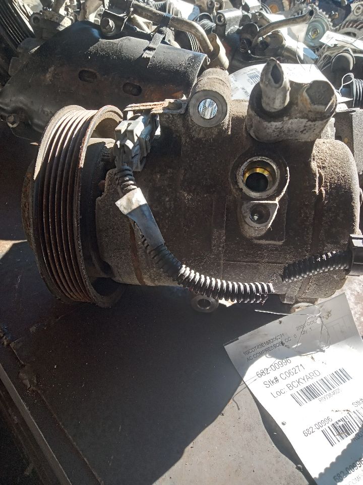 2008 CHEVROLET COLORADO 5cyl gasoline 3.7 AC COMPRESSOR - 384605
