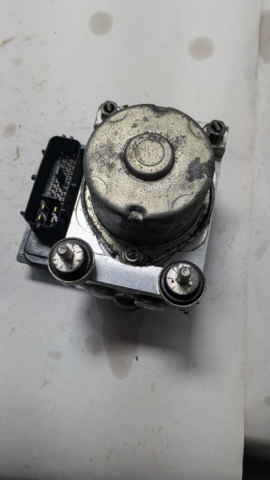 2008 CHEVROLET COLORADO 5cyl gasoline 3.7 Anti-lock Brake Pts - 384606