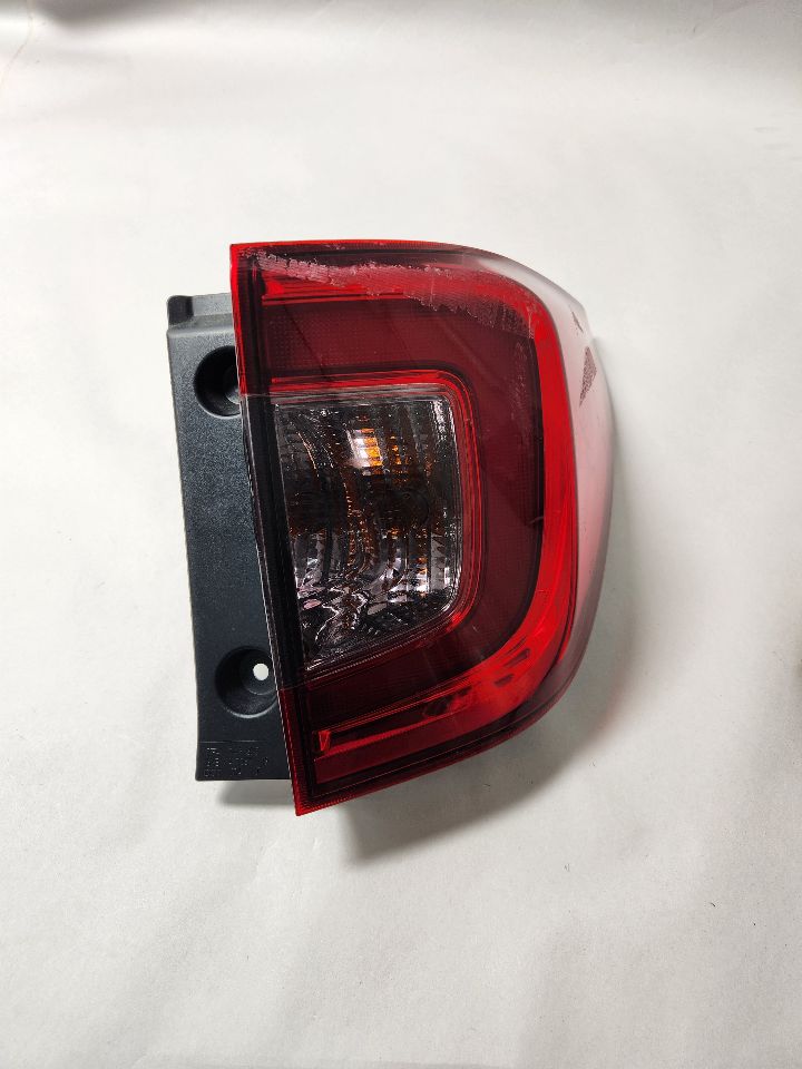 2021 HONDA PILOT 3.5L 6cyl Gasoline VVT Right TAIL LAMP - 384701