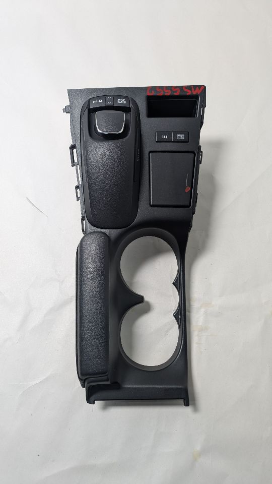 2013 LEXUS CT200H 4cyl Hybrid 1.8 Console, Front - 384826