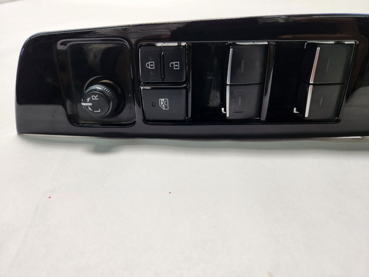 2023 TOYOTA COROLLA 2.0L 4cyl Gasoline Left Front Door Switch - 384840 — photo 2