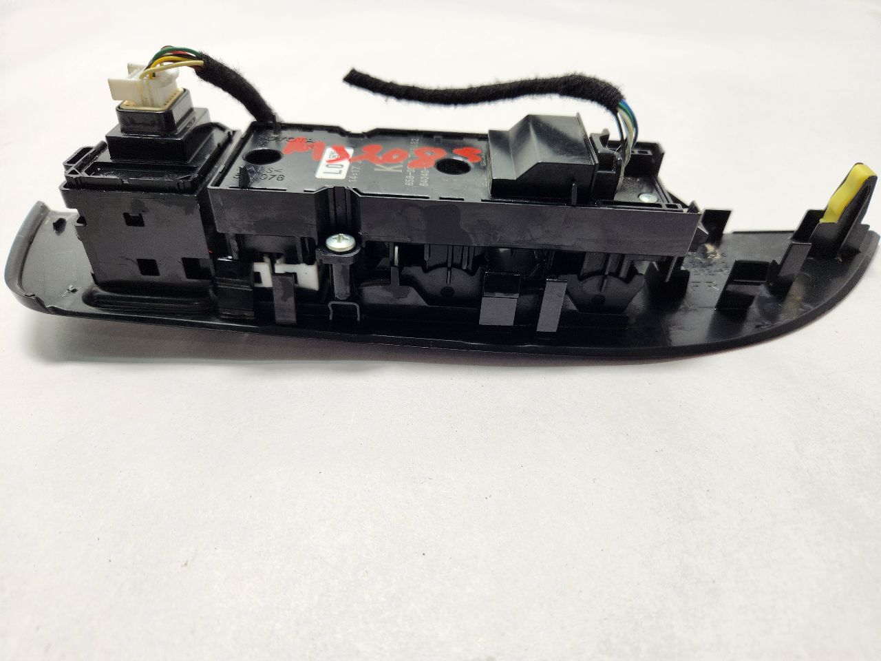 2023 TOYOTA COROLLA 2.0L 4cyl Gasoline Left Front Door Switch - 384840 — photo 7