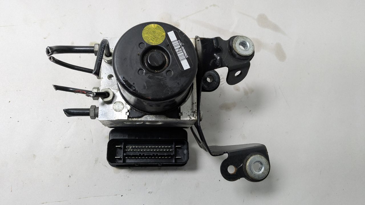 2012 VOLVO 60 SERIES 6cyl Gasoline Turbo 3.0 Anti-lock Brake Pts - 384955