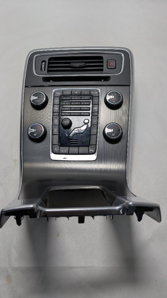 2012 VOLVO 60 SERIES 6cyl Gasoline Turbo 3.0 Radio Audio - 384958
