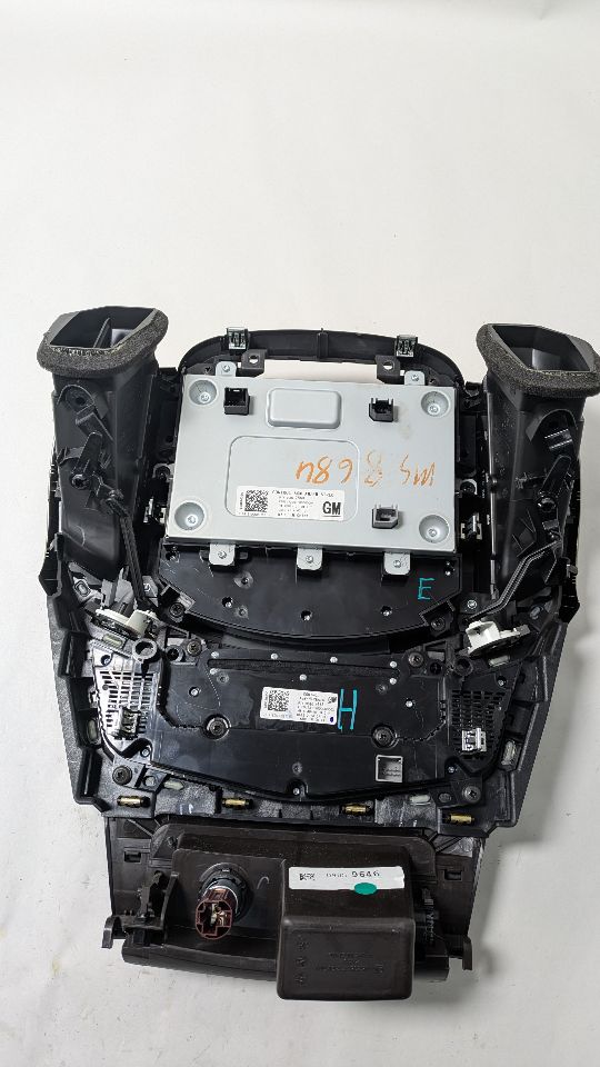 2015 BUICK LACROSSE 6 cyl Gas Flex Fuel 3.6 Radio Audio - 385137 — photo 3