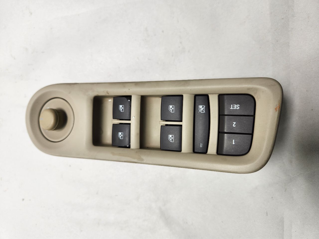 2015 BUICK LACROSSE 6 cyl Gas Flex Fuel 3.6 Left Front Door Switch - 385144