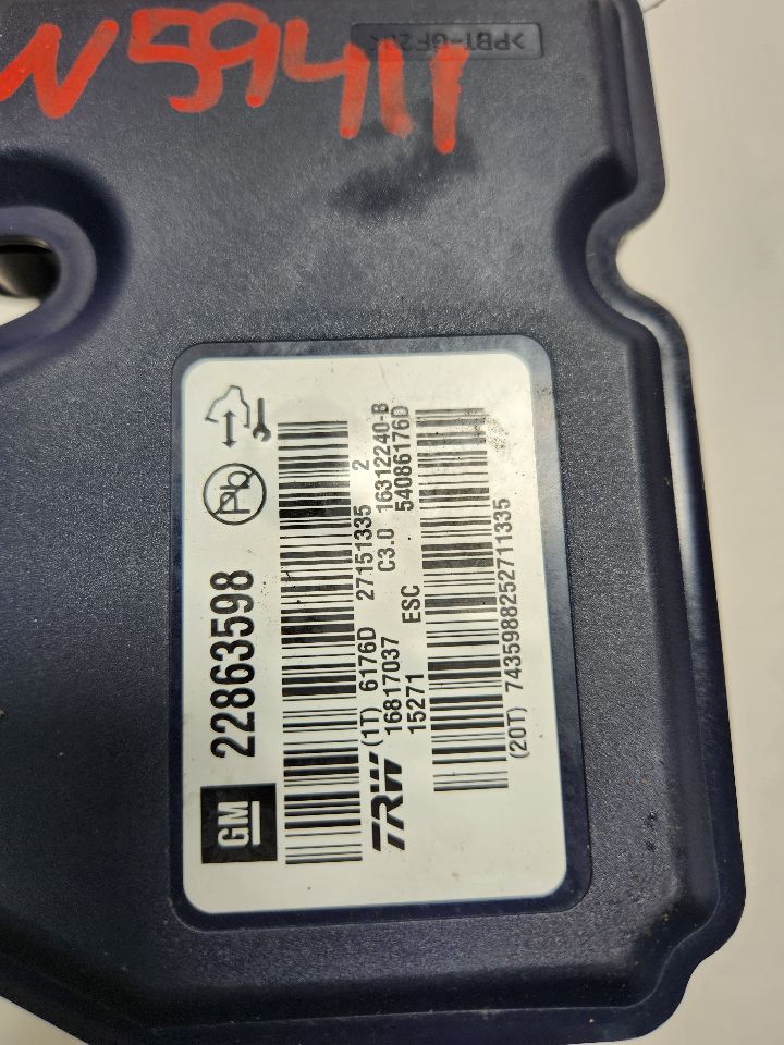 2016 CHEVROLET MALIBU 4cyl Gasoline 2.5 DOHC Anti-lock Brake Pts - 385153 — photo 7