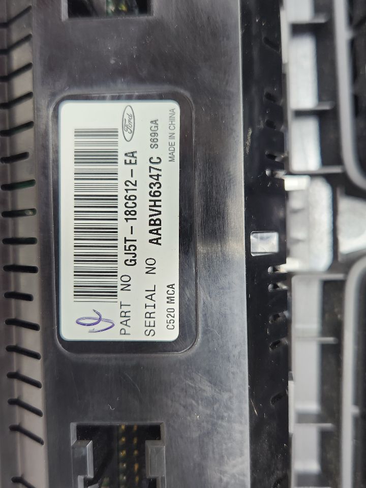 2017 FORD ESCAPE 4cyl Gasoline Turbo 1.5 TEMP CONTROL - 385191 — photo 4