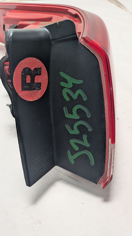 2017 KIA OPTIMA 4cyl Gasoline 2.4 Right TAIL LAMP - 385205 — photo 3