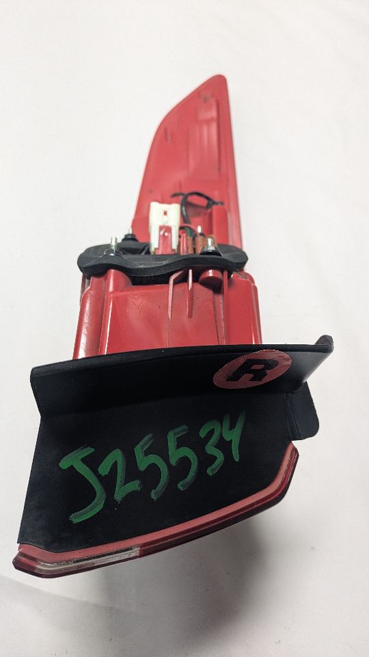 2017 KIA OPTIMA 4cyl Gasoline 2.4 Right TAIL LAMP - 385205 — photo 4