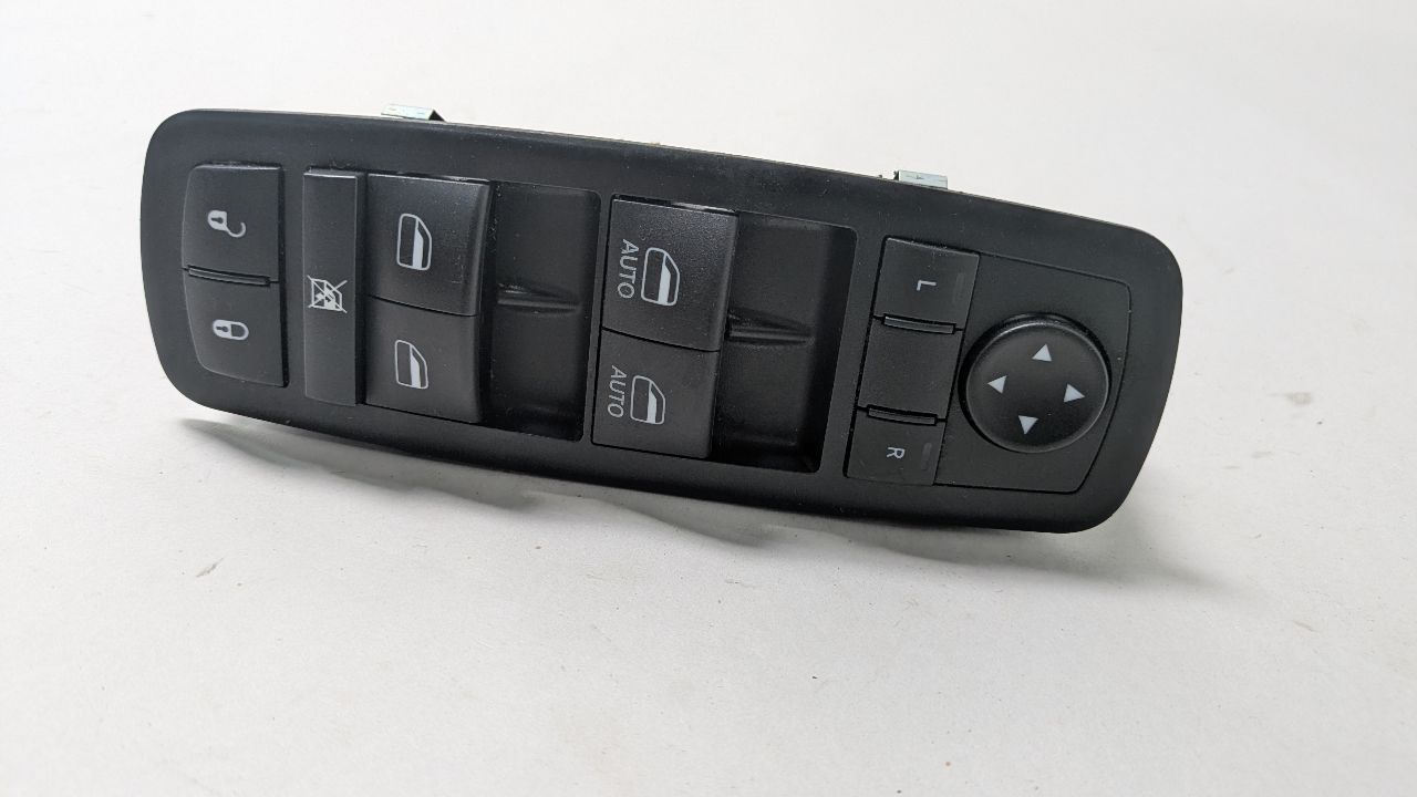 2020 CHRYSLER 300 3.6L 6cyl VVT Front Door Switch - 385222