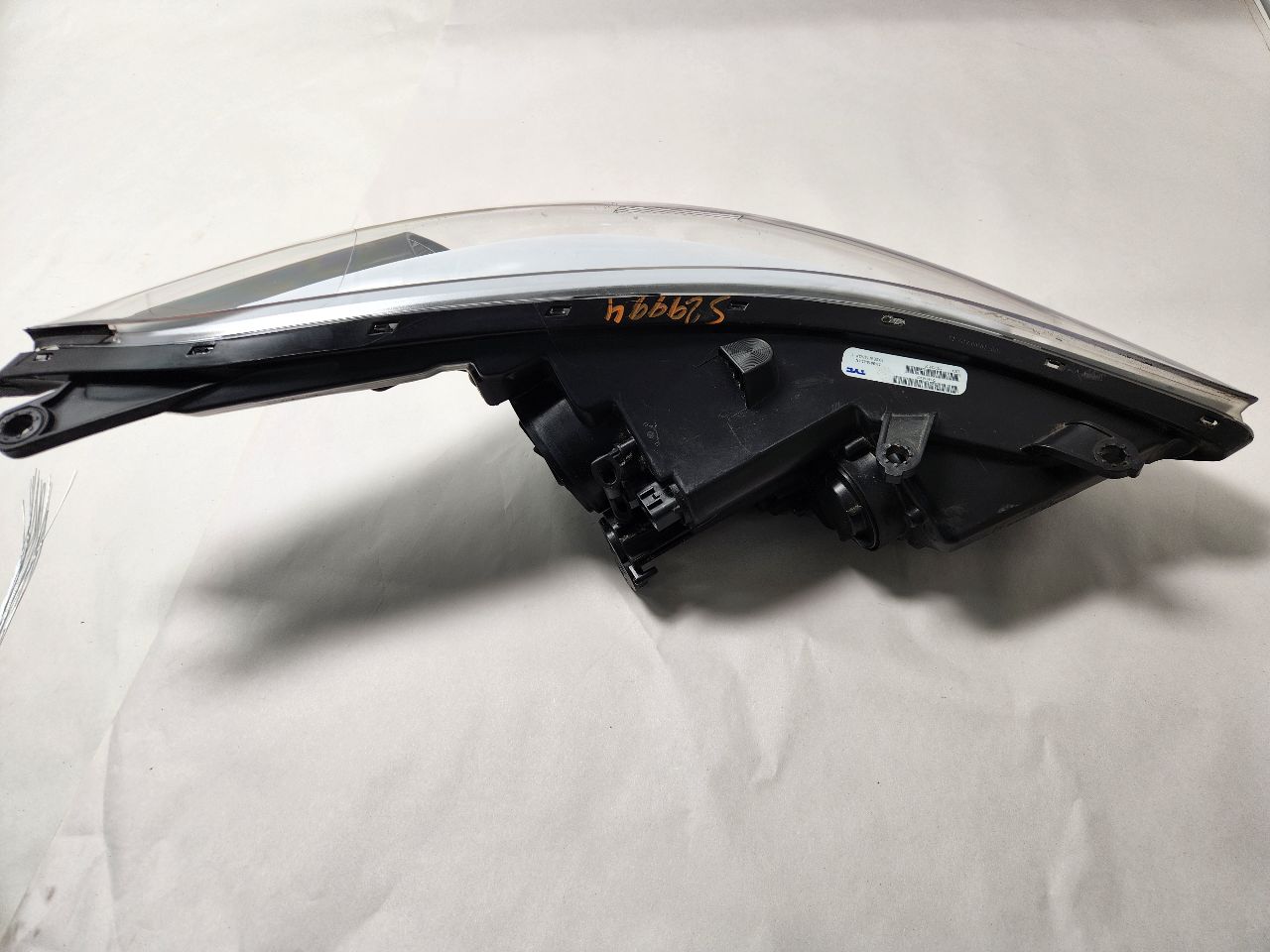 2016 HYUNDAI ELANTRA Right HEADLAMP ASSEMBLY - 385395 — photo 3