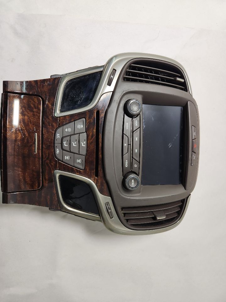 2015 BUICK LACROSSE 6 cyl Gas Flex Fuel 3.6 Radio Audio - 385421 — photo 2
