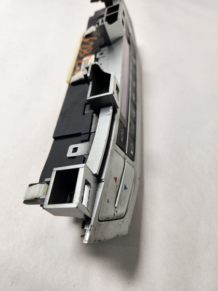2013 HONDA ACCORD 4cyl Gasoline 2.4 TEMP CONTROL - 385443 — photo 6