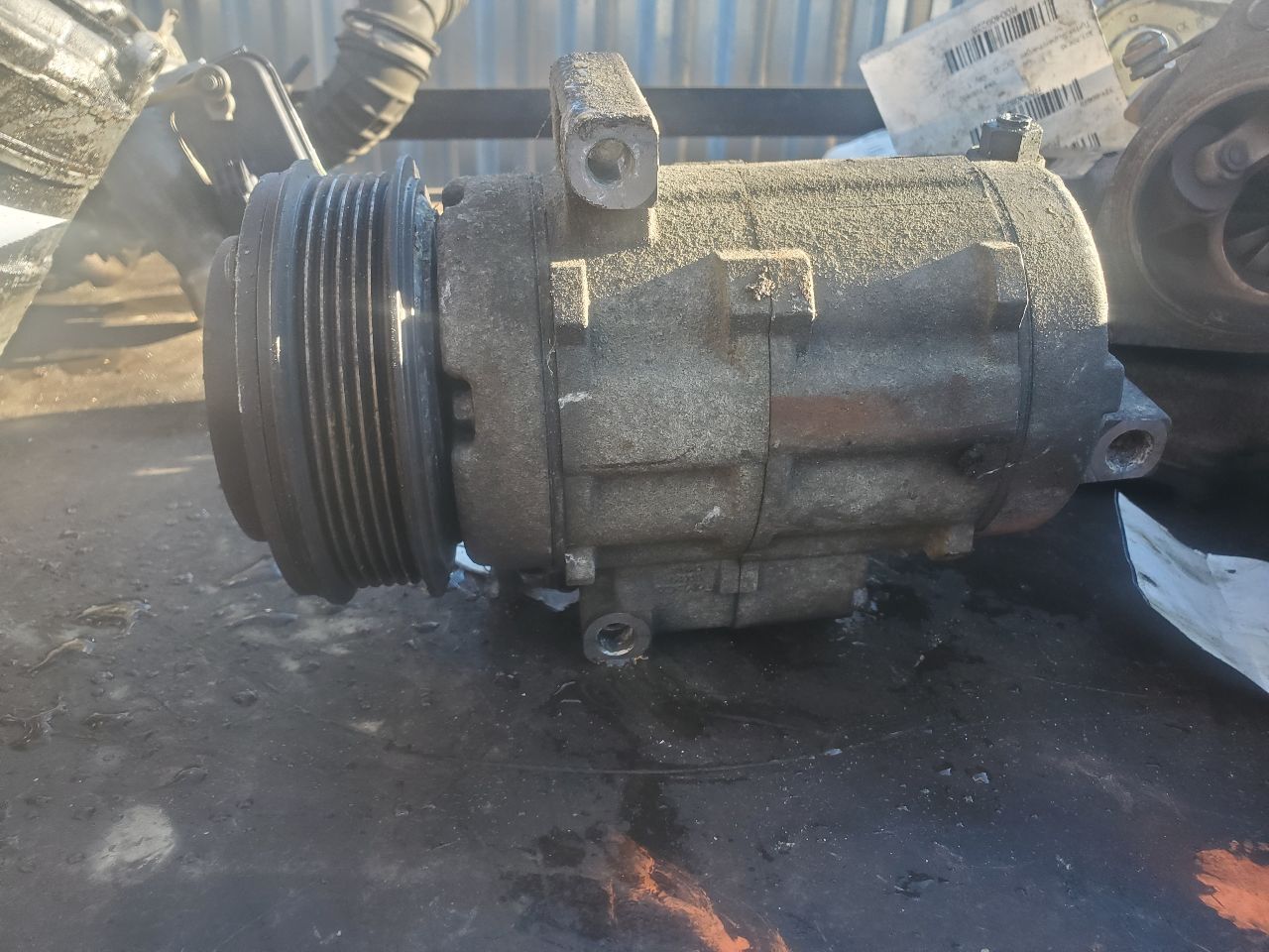 2008 FORD TAURUS 6cyl Gasoline 3.5 AC COMPRESSOR - 385457 — photo 2