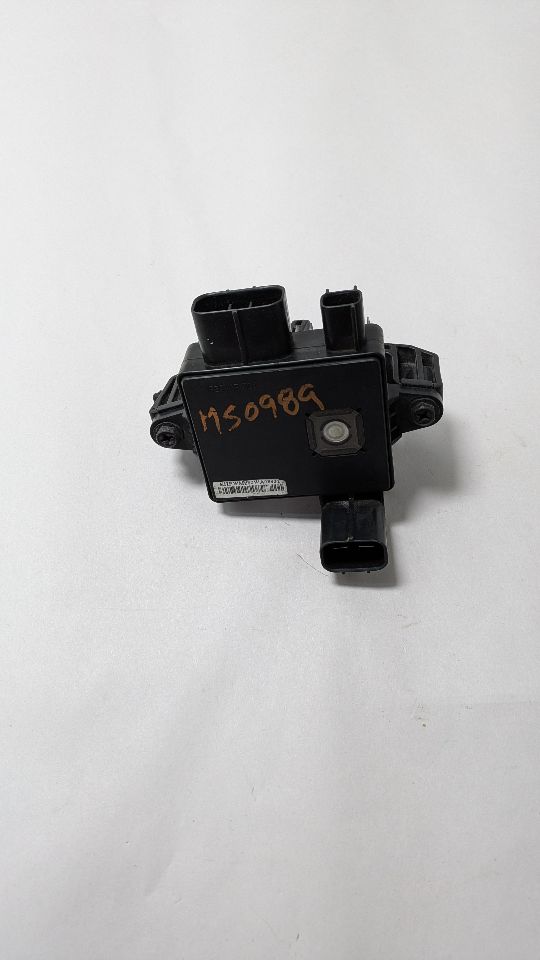 2015 KIA K900 8cyl Gasoline 5.0 Chassis Cont Mod - 385624 — photo 2