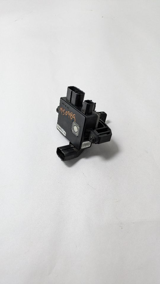 2015 KIA K900 8cyl Gasoline 5.0 Chassis Cont Mod - 385624 — photo 3